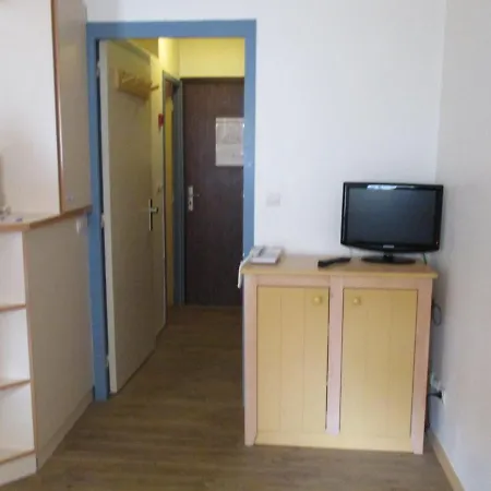 Promenade Des Bains شقة Saint-Raphaël